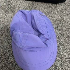 Light purple/blue lululemon hat